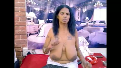 Snapshot of sexyva4u2luv chatting on 05-20-26, 06:41 sexyva4u2luv online show from 05-20-26, 06:41