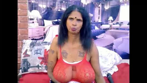 Snapshot of sexyva4u2luv chatting on 06-01-26, 09:22 sexyva4u2luv online show from 06-01-26, 09:22