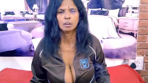 Snapshot of sexyva4u2luv chatting on 07-02-26, 06:14 sexyva4u2luv online show from 07-02-26, 06:14