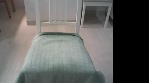 Snapshot of sexyvainilla69 chatting on 12-20-25, 06:37 SlaveForYourPussy69 online show from 12-20-25, 06:37