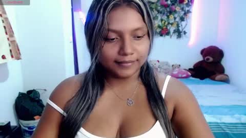 Snapshot of sexyvaldiry chatting on 02-07-25, 02:19 sexyvaldiry online show from 02-07-25, 02:19