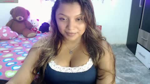 Snapshot of sexyvaldiry chatting on 04-25-26, 12:35 sexyvaldiry online show from 04-25-26, 12:35
