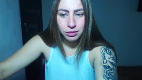 Snapshot of sexyyuliia777 chatting on 09-28-25, 06:30 Yuliia online show from 09-28-25, 06:30