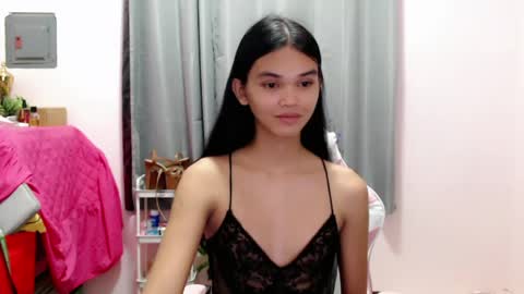 Snapshot of sexyzendaya_69 chatting on 05-31-26, 02:46 Zendaya online show from 05-31-26, 02:46