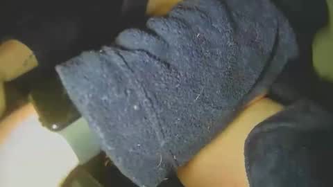 Snapshot of sexzilla15 chatting on 12-23-24, 02:17 no face online show from 12-23-24, 02:17