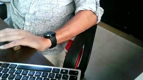 sexzob_81 online show from 07-10-26, 07:56