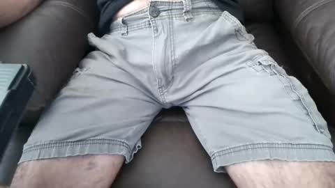 Bruce online show from 12-21-24, 03:31