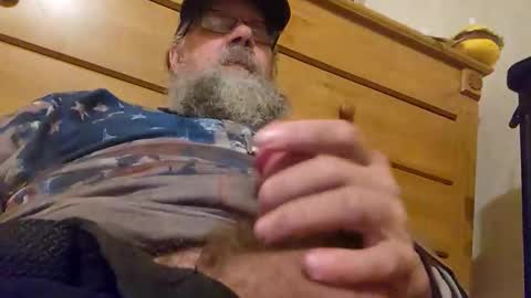 sgtbrown01 online show from 04-26-26, 03:26