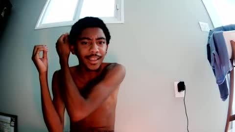 Snapshot of shabuda_hill22 chatting on 06-13-26, 01:20 Shabuda Hill online show from 06-13-26, 01:20