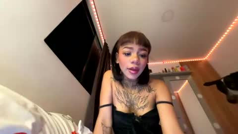 Snapshot of shadaraa chatting on 07-26-26, 12:30 shadara online show from 07-26-26, 12:30
