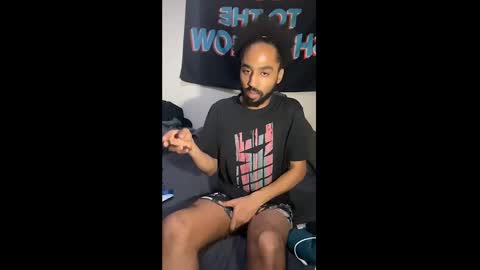 Snapshot of shadow_ps7 chatting on 10-31-25, 02:34 Shadow online show from 10-31-25, 02:34