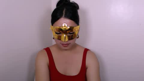Snapshot of shadowseductress chatting on 02-15-26, 01:02 shadowseductress online show from 02-15-26, 01:02