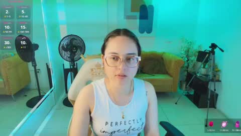 Snapshot of shady_bug chatting on 05-19-26, 06:47 Shady online show from 05-19-26, 06:47