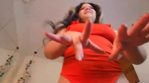 Snapshot of shadya_ chatting on 07-19-26, 03:54 Shadya online show from 07-19-26, 03:54