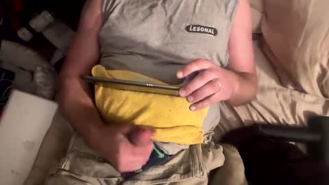 Snapshot of shadystl chatting on 10-29-25, 01:02 shadystl online show from 10-29-25, 01:02