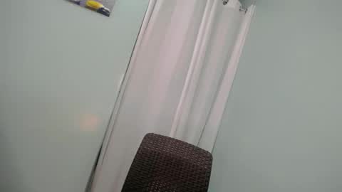 Snapshot of shaggynm505 chatting on 02-21-26, 10:27 Beautiful Angel online show from 02-21-26, 10:27