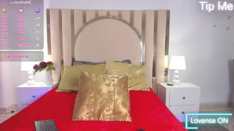 Snapshot of shainabonne chatting on 10-20-25, 08:42 Shaina online show from 10-20-25, 08:42