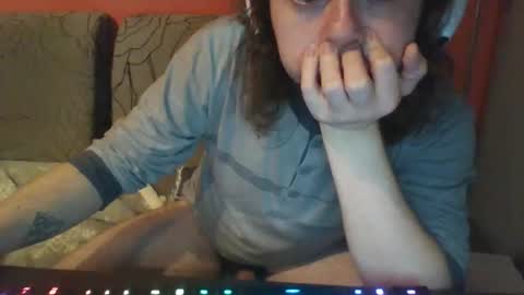 Snapshot of shalalatralala chatting on 11-02-25, 10:12 Shalalatralala SF online show from 11-02-25, 10:12