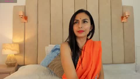 Shanily online show from 06-11-26, 07:56