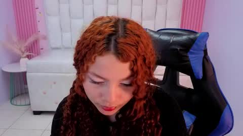 Snapshot of shalon_diaz_sub chatting on 04-21-26, 01:28 Shalon online show from 04-21-26, 01:28