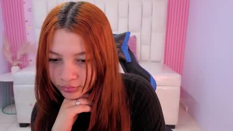Snapshot of shalon_diaz_sub chatting on 05-04-26, 01:07 Shalon online show from 05-04-26, 01:07