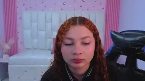 Snapshot of shalon_diaz_sub chatting on 06-02-26, 01:02 Shalon online show from 06-02-26, 01:02