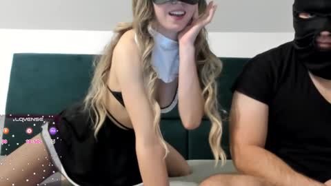 Snapshot of shamelesscouple2 chatting on 02-26-25, 07:38 shamelesscouple2 online show from 02-26-25, 07:38