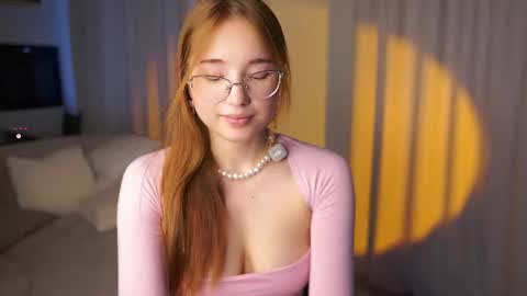Snapshot of shandrahoner chatting on 06-08-26, 02:06 Liza online show from 06-08-26, 02:06