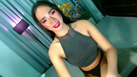 MISS SHANE online show from 01-02-25, 12:13
