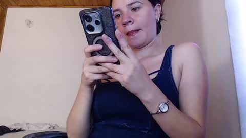 Snapshot of shanel_lozano chatting on 05-24-26, 04:23 shanel_lozano online show from 05-24-26, 04:23