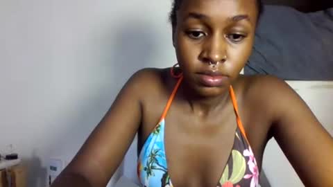 shania_sleigh online show from 04-19-26, 01:05