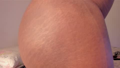 Snapshot of shannick03 chatting on 01-10-25, 11:39 shack03 online show from 01-10-25, 11:39