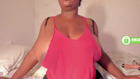 Snapshot of shannick03 chatting on 01-23-25, 02:33 shack03 online show from 01-23-25, 02:33