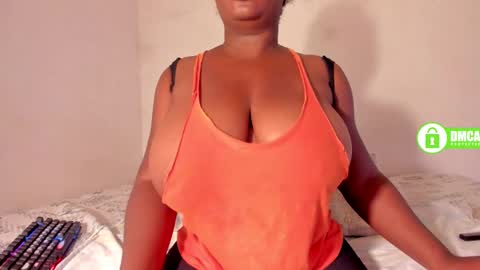 Snapshot of shannick03 chatting on 02-20-25, 07:08 shack03 online show from 02-20-25, 07:08