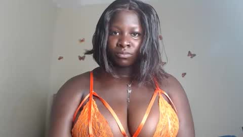 Snapshot of shannky_ chatting on 10-29-25, 08:38 shannky online show from 10-29-25, 08:38