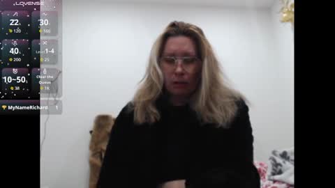 Shannon07 online show from 03-09-26, 08:46