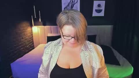 Shannon online show from 03-05-26, 01:18