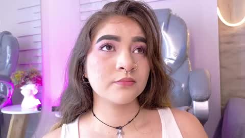 Snapshot of shanntal__ chatting on 05-10-26, 11:48 Shanntal online show from 05-10-26, 11:48