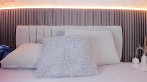 Snapshot of shanonclark chatting on 11-13-25, 07:02 SHANON online show from 11-13-25, 07:02