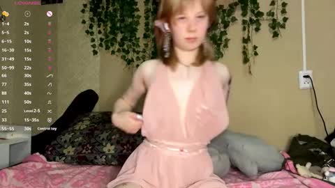 Kristin online show from 11-18-25, 05:39