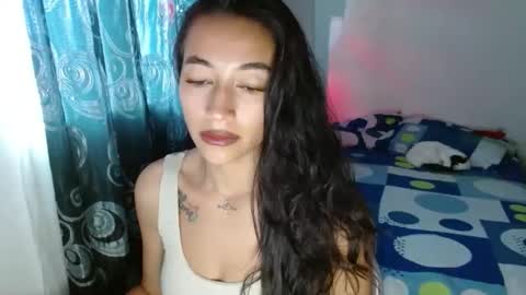 shantal_101 online show from 11-25-25, 07:36