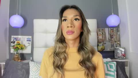 shantal_ferrer3 online show from 01-07-25, 08:45