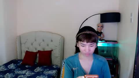 SHANTA FOX  s online show from 04-05-26, 01:36