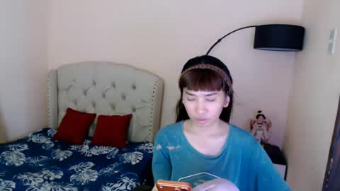 Snapshot of shantalfoxxy chatting on 06-18-26, 12:22 SHANTA FOX s online show from 06-18-26, 12:22