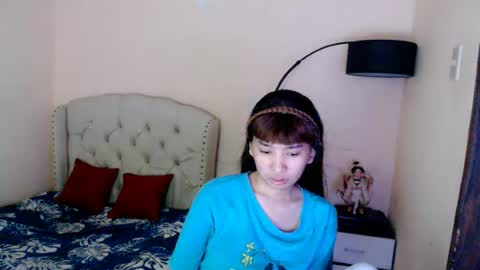 Snapshot of shantalfoxxy chatting on 06-23-26, 11:47 SHANTA FOX s online show from 06-23-26, 11:47