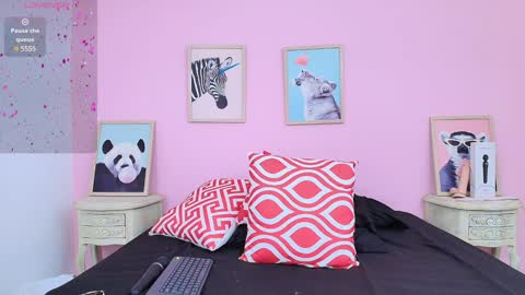  Shantall online show from 01-08-25, 11:09