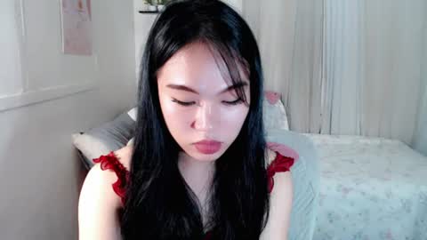 Snapshot of shantel_xx chatting on 06-17-26, 03:02 Shantel online show from 06-17-26, 03:02