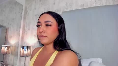 Snapshot of shanty_cole chatting on 06-21-26, 01:46 shanty_cole online show from 06-21-26, 01:46