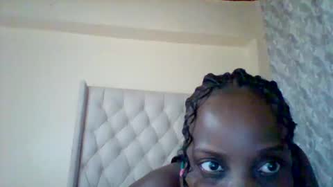 Snapshot of shantybaibe chatting on 11-03-25, 08:43 shantybaibe online show from 11-03-25, 08:43