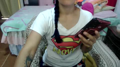 shanyflores5 online show from 04-19-26, 12:48